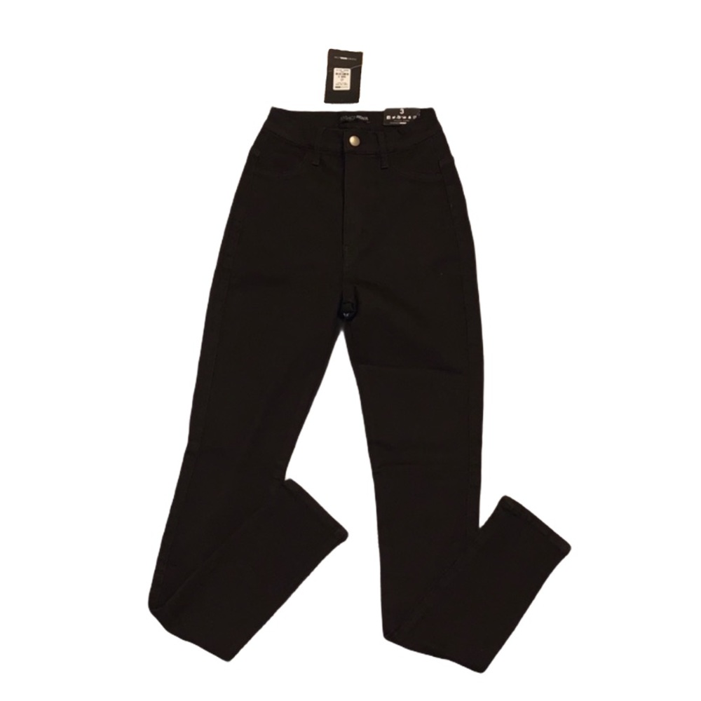 NWT Fashion Nova Black Skinny Jeans
